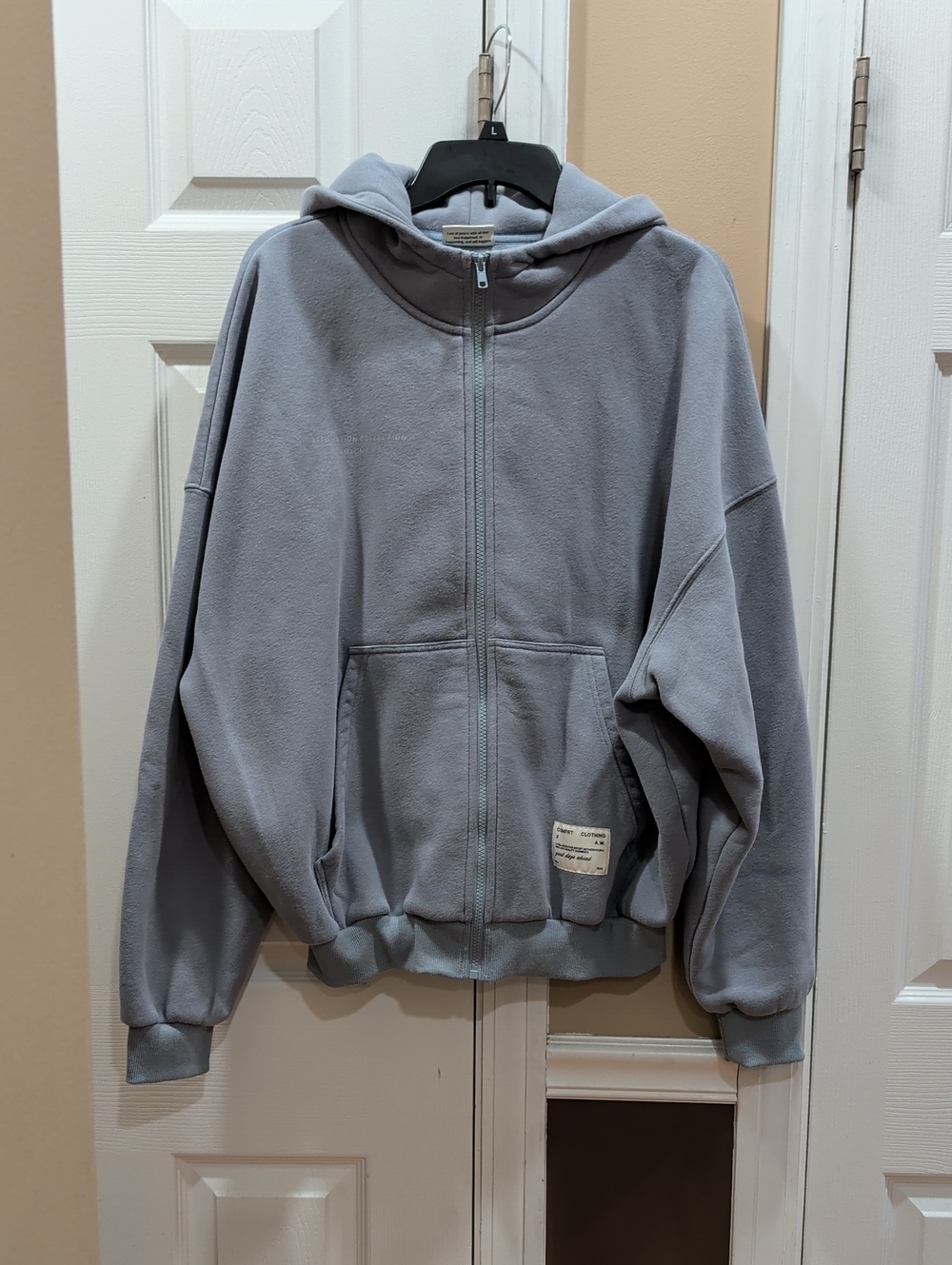 Comfrt Full-Zip Hooded Puffer Jacket — Light Gray